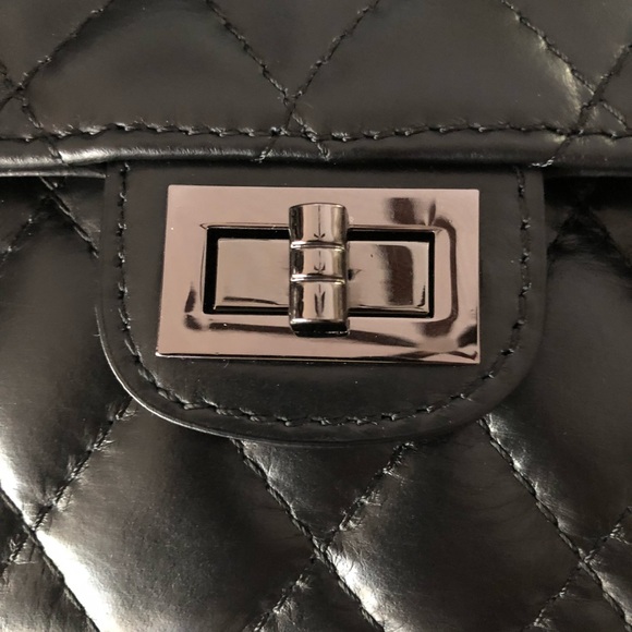 New Quilted Genuine Italian Calf Shoulder Bag - Picture 4 of 6